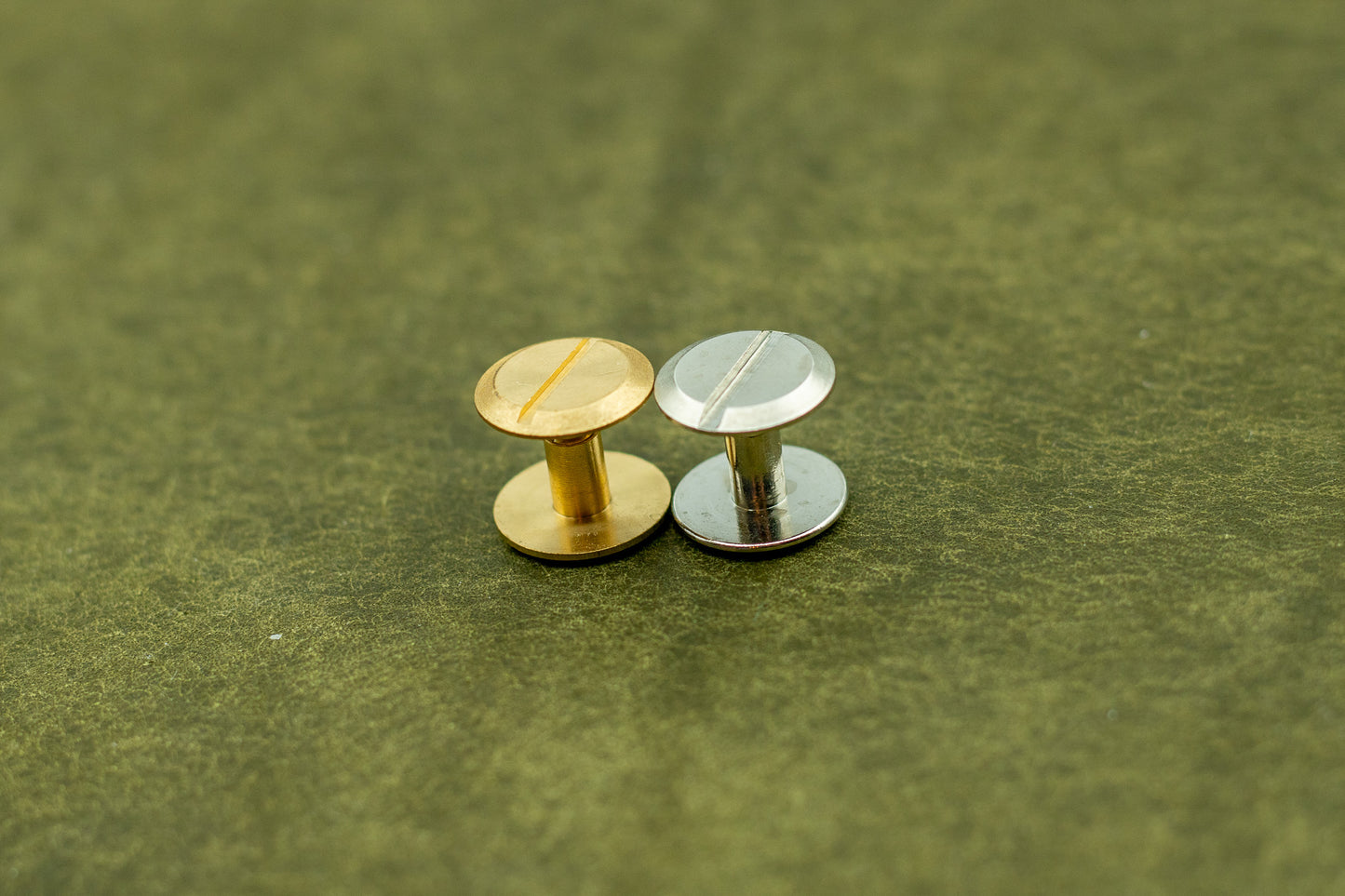 Brass and nickel Abbey England Chicago Screws