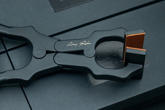 Detail Amy Roke pliers