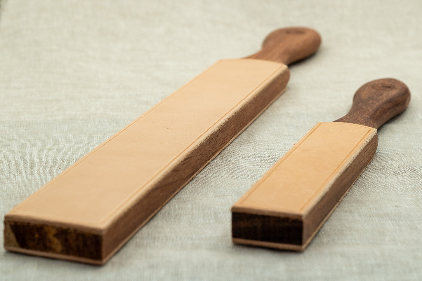 Armitage x Barnsley Flat Leather Strop