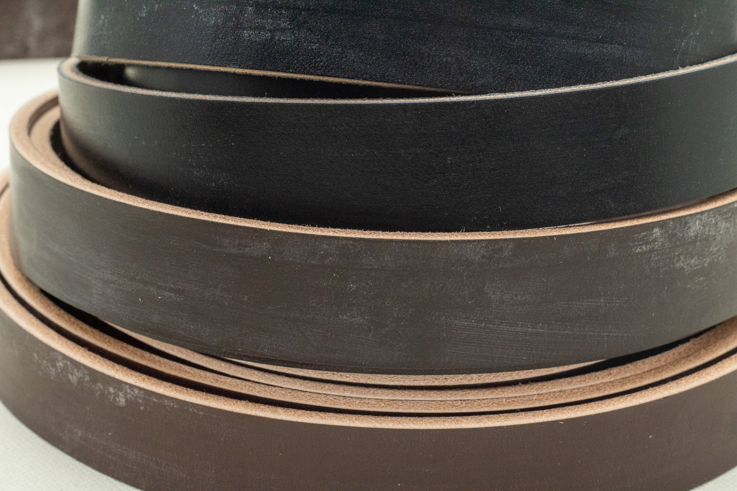 Old English Bridle Butt - 3,5/4 mm - cut straps